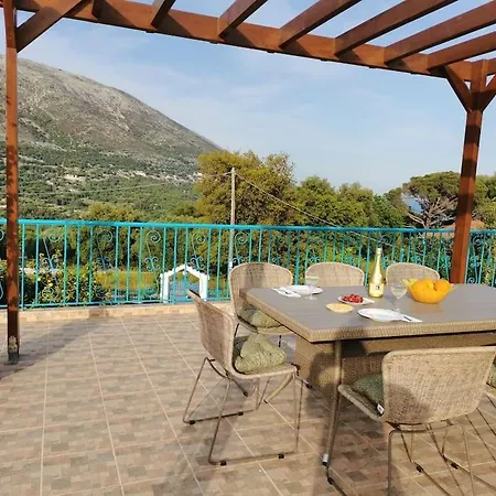 Lemon Tree Garden Near Mirtos * Divarata