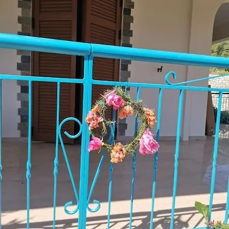 Villa Lemon Tree Garden Near Mirtos Divarata