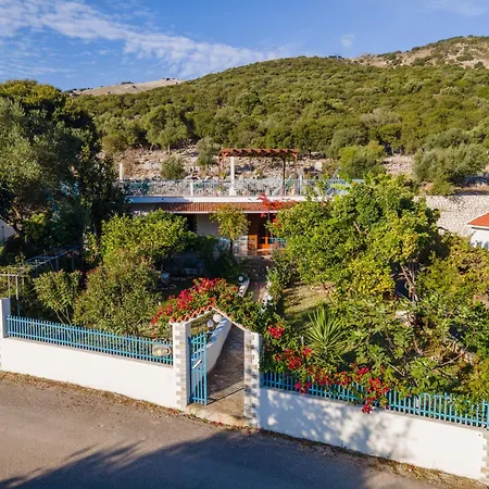 Lemon Tree Garden Near Mirtos