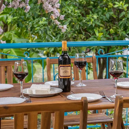 Villa Lemon Tree Garden Near Mirtos Divarata