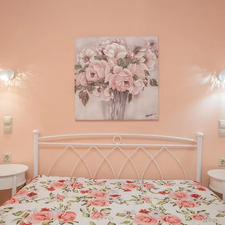 Lemon Tree Garden Near Mirtos Villa *