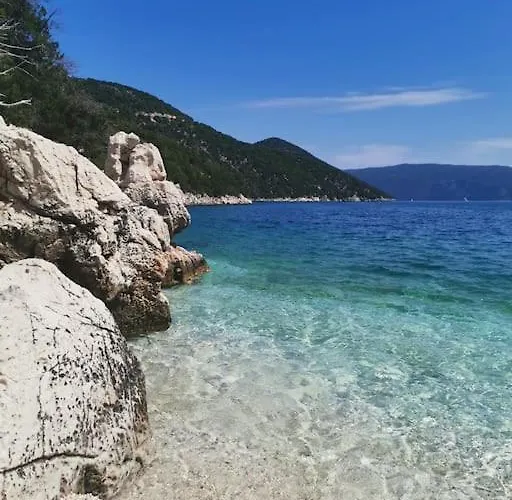 Lemon Tree Garden Near Mirtos Divarata