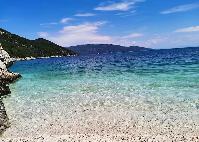 Lemon Tree Garden Near Mirtos