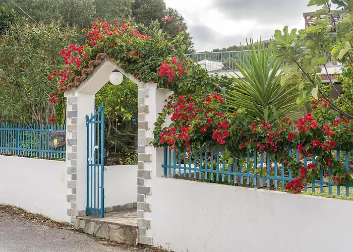 Villa Lemon Tree Garden Near Mirtos Divarata